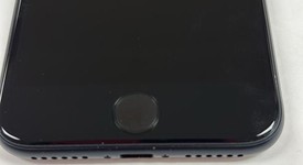 Mint
													Apple iPhone SE 3rd Gen 2022 - Unlocked, Midnight, 64 GB, A2595, photo 4 of 8