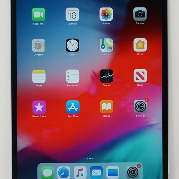 Apple iPad Pro 10.5 inch - Unlocked, 64 GB, Gray