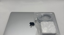 Mint
													MacBook Air 2019 - 13" - I5, Silver, 128 GB, 8 GB, photo 6 of 6