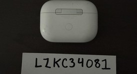 Used
													Apple AirPods Pro 2 - USB-C, photo 5 of 5