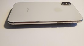 Good
													Apple iPhone X - Unlocked, Silver, 64 GB, A1901, GSM, photo 4 of 9