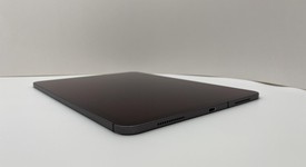 Good
													Apple iPad Pro 11" 2nd Gen 2020 - Unlocked, Gray, 256 GB, A2068, photo 5 of 5