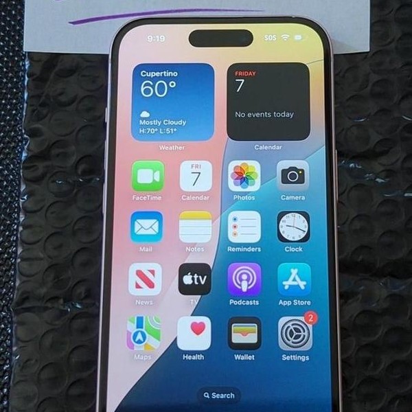 Apple iPhone 15 - T-Mobile, 128 GB, Pink, A2846