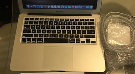 Good
													MacBook Air 2015 - 13" - Silver, 128 GB, 4 GB, photo 1 of 6