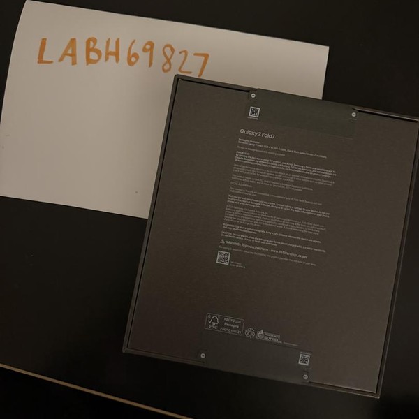 Samsung Galaxy Z Fold7 - Unlocked, 512 GB, Jetblack, 12 GB, SM-F966U1