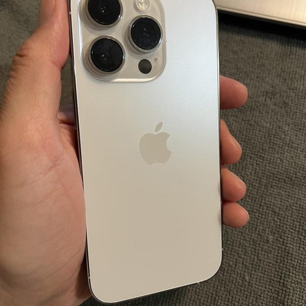 Apple iPhone 14 Pro - Unlocked, 128 GB, Silver, A2650