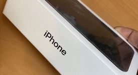 New
													Apple iPhone 7 - Verizon, Black, 32 GB, A1660, photo 2 of 4