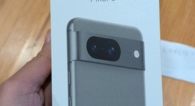 Good
													Google Pixel 8 - Unlocked, Hazel, 128 GB, 8 GB, G9BQD, Sub-6 5G, photo 2 of 8