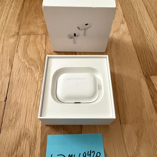 Apple AirPods Pro 2 - USB-C