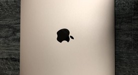 Good
													MacBook Air 2018 - 13" - I5, Gold, 256 GB, 8 GB, photo 4 of 10