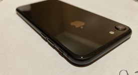 Good
													Apple iPhone 8 - Unlocked, Gray, 64 GB, A1905, GSM, photo 5 of 16