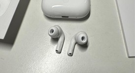 Used
													Apple AirPods Pro 2nd Gen - USB-C, photo 4 of 4