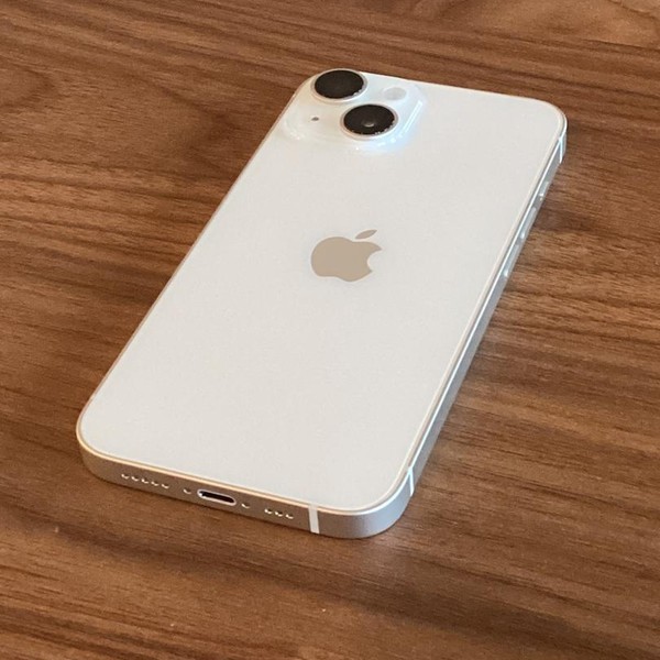 Apple iPhone 14 - Unlocked, 128 GB, Starlight, A2649