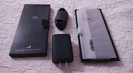 Mint
													Motorola Edge Plus 2023 - Unlocked, Black, 512 GB, 8 GB, photo 1 of 8