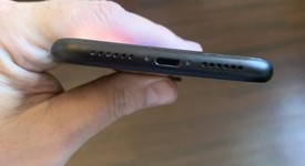 Good
													Apple iPhone Xr - Unlocked, Black, 128 GB, A1984, photo 4 of 6