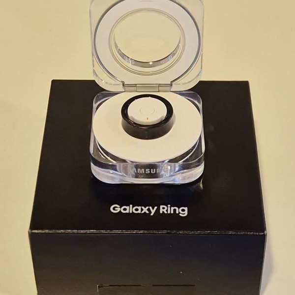 Samsung Galaxy Ring - Black, Size 7
