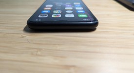 Good
													Apple iPhone Xr - Verizon, Black, 64 GB, A1984, photo 5 of 14