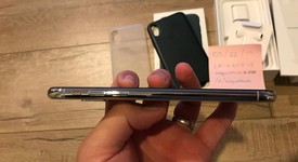 Mint
													Apple iPhone Xs - Unlocked, Silver, 256 GB, A1920, photo 5 of 10
