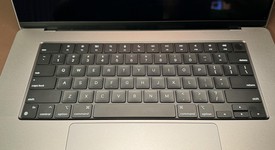 Good
													MacBook Pro 2021 - 16" - Apple M1 Max, Gray, 1 TB, 32 GB, photo 3 of 13