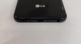 Good
													LG G8 ThinQ - T-Mobile, Black, 128 GB, 6 GB, LM-G820TM, photo 4 of 7