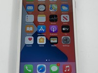 Apple iPhone 7