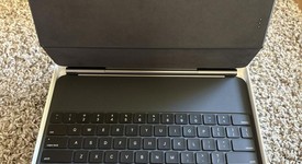 Used
													Apple Magic Keyboard for iPad - Black, photo 1 of 4