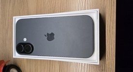 Mint
													Apple iPhone 17 - Unlocked, Black, 256 GB, A3258, photo 4 of 12