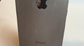 Fair
													Apple iPhone 5 - Unlocked, White, 16 GB, A1428, photo 4 of 6