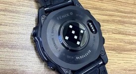 Mint
													Garmin Fenix 8 - Carbon, AMOLED, photo 5 of 8