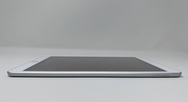 Mint
													Apple iPad 7th Gen - Wi-Fi, Silver, 32 GB, A2197, photo 5 of 6