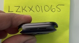 Fair
													Apple Watch SE 1st Gen 40mm - Gray, A2351 - GPS, Aluminum, photo 4 of 8