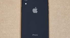 Mint
													Apple iPhone Xr - Unlocked, Black, 64 GB, A1984, photo 4 of 7