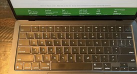 Good
													MacBook Air 2022 - 13" - Apple M2, Midnight, 256 GB, 8 GB, photo 1 of 11