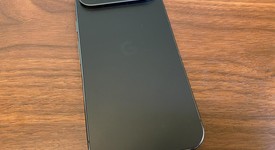 Mint
													Google Pixel 9 Pro - AT&T, Obsidian, 128 GB, 16 GB, GR83Y, photo 5 of 10