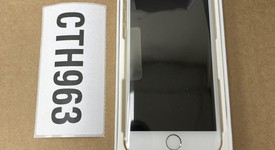 Mint
													Apple iPhone 6 - Unlocked, Gold, 64 GB, A1586, photo 1 of 5