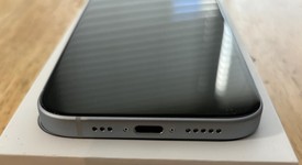 Mint
													Apple iPhone 15 - AT&T, Blue, 128 GB, A2846, photo 5 of 7