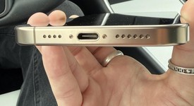 Good
													Apple iPhone 16 Pro Max - T-Mobile, Desert, 256 GB, A3084, photo 2 of 11