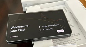 Mint
													Google Pixel Fold - Verizon, Obsidian, 256 GB, 12 GB, G9FPL, photo 4 of 12