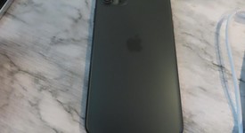 Good
													Apple iPhone 11 Pro Max - Unlocked, Silver, 256 GB, A2161, photo 4 of 4