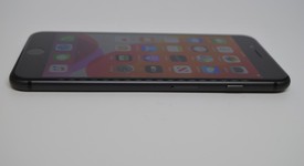 Good
													Apple iPhone 8 Plus - Unlocked, Gray, 256 GB, A1864, photo 4 of 11