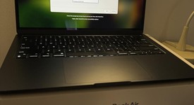Good
													MacBook Air 2022 - 13" - Apple M2, Midnight, 512 GB, 16 GB, photo 3 of 25
