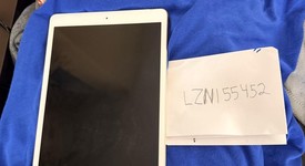 Good
													Apple iPad 8th Gen - T-Mobile, Gold, 32 GB, A2428, photo 1 of 8