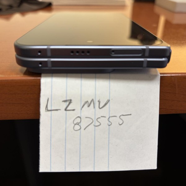 Google Pixel 10 Pro Fold - Unlocked, 256 GB, Moonstone, GU0NP