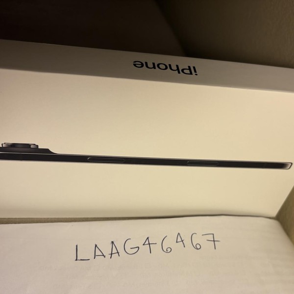 Apple iPhone Air - Unlocked, 256 GB, Space Black, A3260