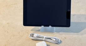 Good
													Apple iPad 6th Gen - Wi-Fi, Silver, 128 GB, A1893, photo 2 of 10