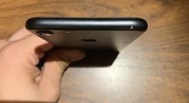 Good
													Apple iPhone 7 - Unlocked, Black, 32 GB, A1660, photo 2 of 7
