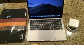 Good
													MacBook Pro 2017 (With Touch Bar) - 13" - Gray, 256 GB, 8 GB, photo 1 of 7