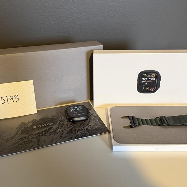 Apple Watch Ultra 2 49mm - Unlocked, Black, A2986