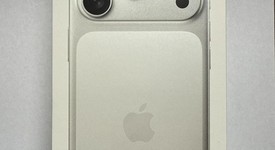 New
													Apple iPhone 17 Pro - Unlocked, Silver, 1 TB, A3256, photo 2 of 4