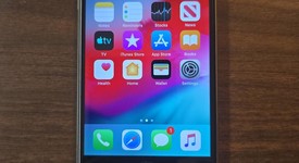 Good
													Apple iPhone 6 - Unlocked, Gray, 64 GB, A1549, photo 1 of 9